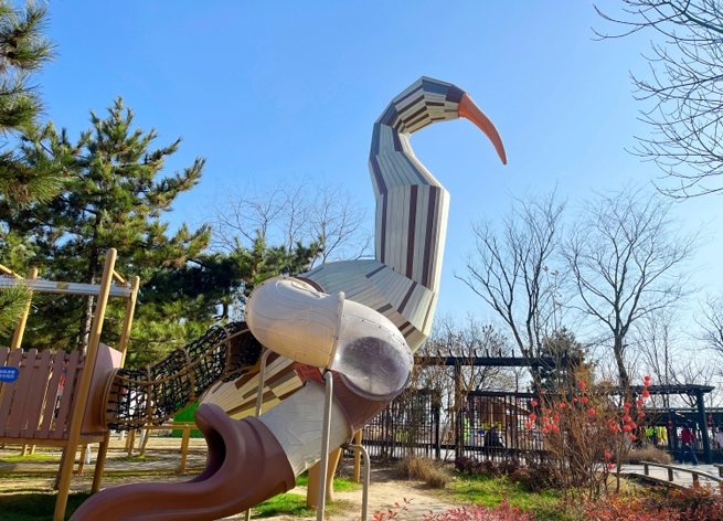 playground equipment for 2 5 year olds