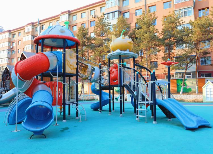 Multifunctional Outdoor Playground