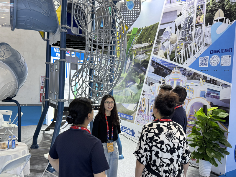 Yonglang Awaits You in Nanchang