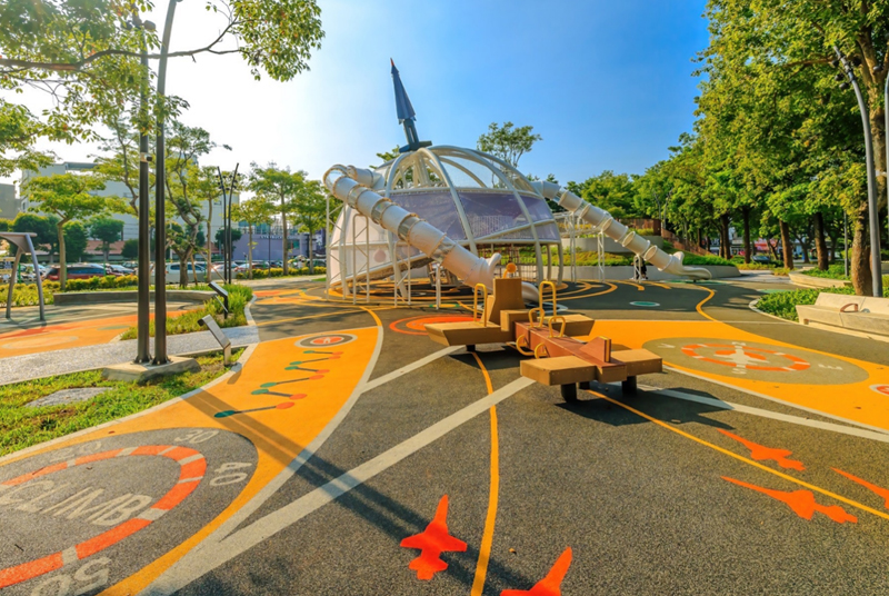 Futuristic Style Kids Fascinating Park